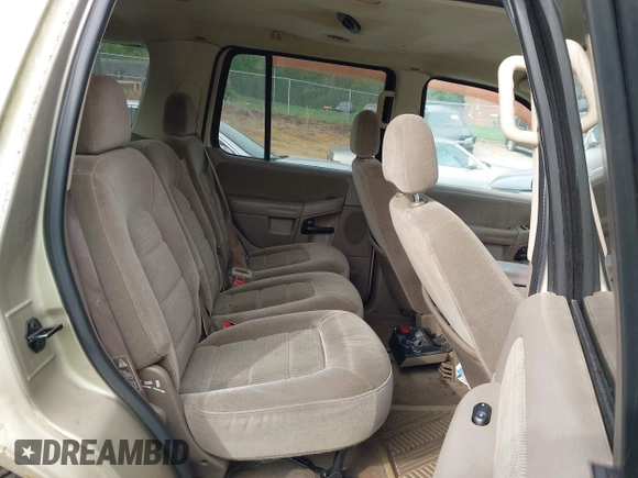 2002 Ford Explorer XLT z VIN 1FMDU73W42UC85520, wystawiony jako IAAI lot #42096446 z przebiegiem 209 399 mil mil oraz . Historia ofert i sprzedaży dostępna na DreamBid. Obrazek 8.