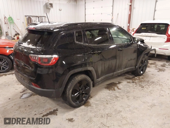2019 Jeep Compass Latitude with VIN 3C4NJDBB0KT838995, listed as a IAAI auction lot 41278070 with 55,850 mi miles. Bid and sale history available at carsss.com. Image 4.
