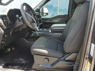 2021 Ford F-150 XL z VIN 1FTFW1E50MKD07133, wystawiony jako Copart lot #61476115 z przebiegiem 100 584 mil mil oraz Szkoda całkowita • Salvage title. Historia ofert i sprzedaży dostępna na DreamBid. Obrazek 7.