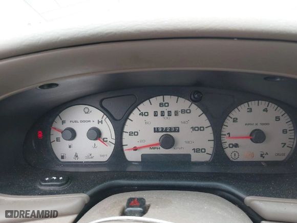 2003 Ford Taurus SEL with VIN 1FAFP56S13A124987, listed as a IAAI auction lot 41626121 with 197,237 mi miles. Bid and sale history available at carsss.com. Image 7.