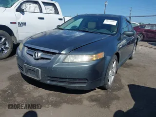 2004 Acura TL z VIN 19UUA66284A055680, wystawiony jako IAAI lot #42348545 z przebiegiem 246 979 mil mil oraz . Historia ofert i sprzedaży dostępna na DreamBid. Obrazek 2.