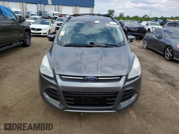 2013 Ford Escape SEL with VIN 1FMCU9H94DUA71530, listed as a Copart auction lot 60452855 with 156,920 mi miles and Clean title. Bid and sale history available at DreamBid. Image 5.