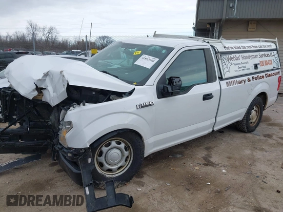 2016 Ford F-150 XL with VIN 1FTMF1C8XGKF30322, listed as a IAAI auction lot 41892940 with 255,792 mi miles. Bid and sale history available at carsss.com. Image 2.