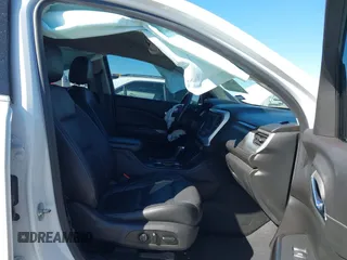 2019 GMC Acadia SLT with VIN 1GKKNMLS9KZ242061, listed as a IAAI auction lot 41730900 with 91,932 mi miles. Bid and sale history available at carsss.com. Image 5.