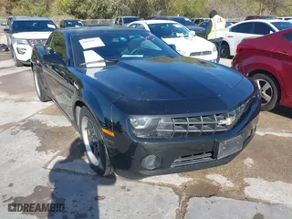 2013 Chevrolet Camaro LS with VIN 2G1FE1E32D9115367, listed as a IAAI auction lot 40929977 with 49,410 mi miles. Bid and sale history available at carsss.com. Image 1.
