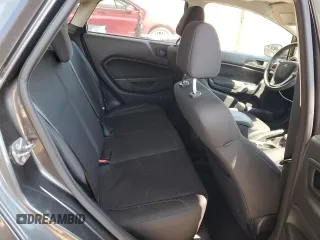2018 Ford Fiesta SE z VIN 3FADP4BJ4JM136792, wystawiony jako Copart lot #53435715 z przebiegiem 61 704 mil mil oraz Szkoda całkowita • Salvage title. Historia ofert i sprzedaży dostępna na DreamBid. Obrazek 10.