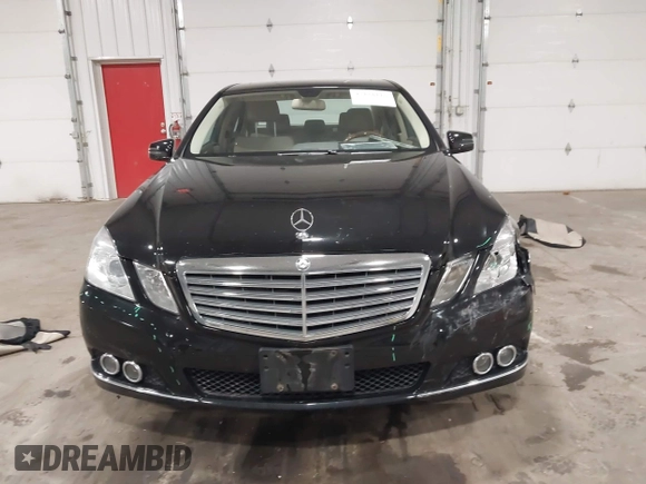 2010 Mercedes-Benz E 350 Luxury с VIN WDDHF8HB3AA145458, выставлен на аукционе IAAI как лот 42181113 с пробегом 169 964 миль миль и . История ставок и продаж доступна на DreamBid. Изображение 12.