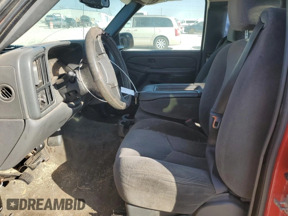 2005 Chevrolet Silverado 1500 Work Truck z VIN 1GCEC19X55Z352657, wystawiony jako Copart lot #47005995 z przebiegiem Nie podano mil oraz Szkoda całkowita • Salvage title. Historia ofert i sprzedaży dostępna na DreamBid. Obrazek 7.