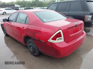 2006 Ford Fusion S with VIN 3FAFP06ZX6R174023, listed as a IAAI auction lot 41852756 with 213,967 mi miles. Bid and sale history available at carsss.com. Image 3.