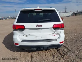2019 Jeep Grand Cherokee Trailhawk with VIN 1C4RJFLG7KC726830, listed as a IAAI auction lot 41448850 with 97,218 mi miles. Bid and sale history available at carsss.com. Image 16.