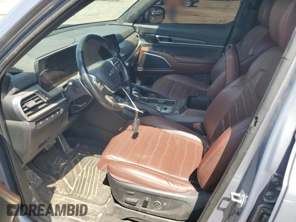 2023 Kia Telluride SX Prestige z VIN 5XYP5DGC7PG368915, wystawiony jako Copart lot #62285665 z przebiegiem 67 475 mil mil oraz Czysty tytuł • Clean title. Historia ofert i sprzedaży dostępna na DreamBid. Obrazek 7.