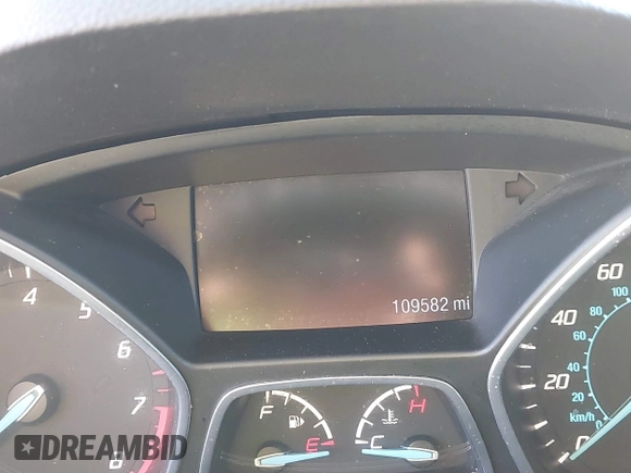 2016 Ford Escape SE z VIN 1FMCU0G72GUA42592, wystawiony jako IAAI lot #41603556 z przebiegiem 109 582 mil mil oraz . Historia ofert i sprzedaży dostępna na DreamBid. Obrazek 7.