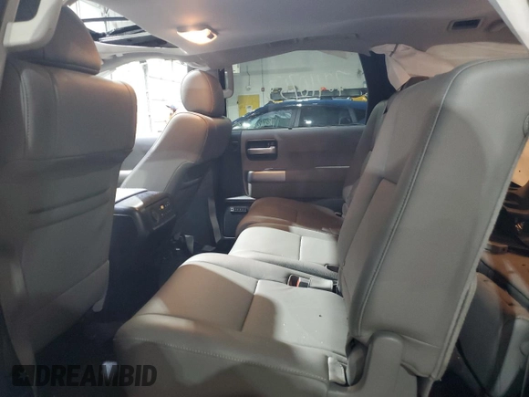 2019 Toyota Sequoia Limited with VIN 5TDJY5G18KS172799, listed as a Copart auction lot 85010134 with 29,122 mi miles and Salvage Title. Bid and sale history available at carsss.com. Image 11.