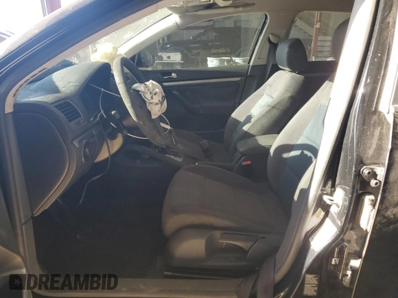 2005 Volkswagen Jetta Value Edition с VIN 3VWPF71K85M647513, выставлен на аукционе Copart как лот 83690584 с пробегом Не указан миль и Списание • Salvage title. История ставок и продаж доступна на DreamBid. Изображение 7.
