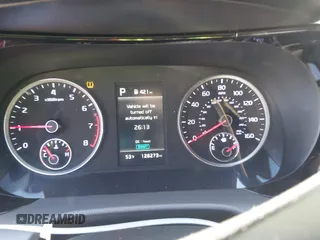 2022 Kia K5 GT-Line z VIN 5XXG64J23NG089623, wystawiony jako IAAI lot #42109751 z przebiegiem 128 273 mil mil oraz . Historia ofert i sprzedaży dostępna na DreamBid. Obrazek 7.