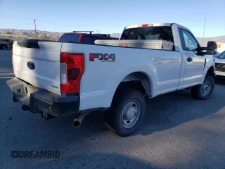2019 Ford Super Duty F-250 SRW XL with VIN 1FTBF2B60KEF17227, listed as a Copart auction lot 87092934 with 46,550 mi miles and Salvage Title. Bid and sale history available at carsss.com. Image 3.
