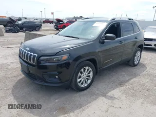 2019 Jeep Cherokee Latitude with VIN 1C4PJLCBXKD284954, listed as a IAAI auction lot 41877944 with 134,931 mi miles. Bid and sale history available at carsss.com. Image 17.