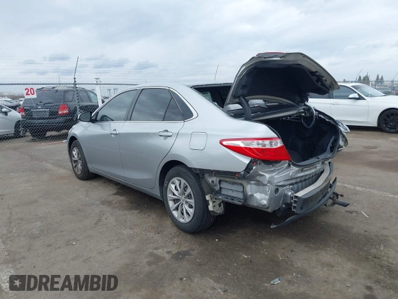 2017 Toyota Camry XLE z VIN 4T1BF1FK4HU667692, wystawiony jako IAAI lot #41789133 z przebiegiem 190 699 mil mil oraz . Historia ofert i sprzedaży dostępna na DreamBid. Obrazek 3.