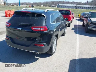 2017 Jeep Cherokee Limited with VIN 1C4PJMDS4HW564127, listed as a IAAI auction lot 41808675 with 144,472 mi miles. Bid and sale history available at carsss.com. Image 4.