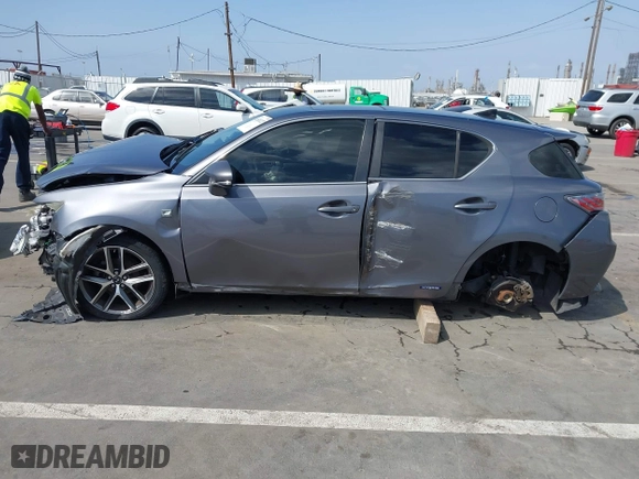 2015 Lexus CT 200h Hybrid with VIN JTHKD5BH0F2215015, listed as a IAAI auction lot 41824227 with 1 mi miles. Bid and sale history available at carsss.com. Image 14.