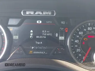 2024 Ram 2500 Laramie с VIN 3C6UR5FL3RG407946, выставлен на аукционе IAAI как лот 42177168 с пробегом 656 миль миль и . История ставок и продаж доступна на DreamBid. Изображение 7.