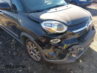 2014 FIAT 500L Trekking with VIN ZFBCFADH1EZ010818, listed as a IAAI auction lot 41463145 with 138,917 mi miles and . Bid and sale history available at DreamBid. Image 6.