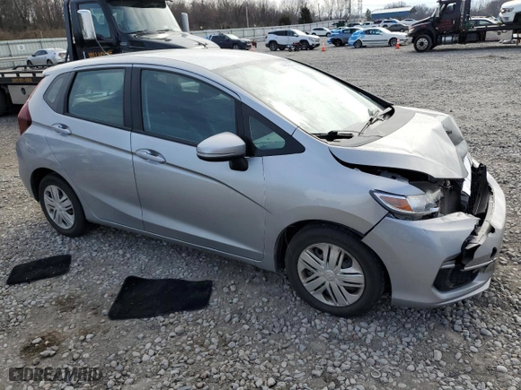 2019 Honda Fit LX with VIN 3HGGK5H49KM735445, listed as a Copart auction lot 44652575 with 89,076 mi miles and Salvage Title. Bid and sale history available at carsss.com. Image 4.