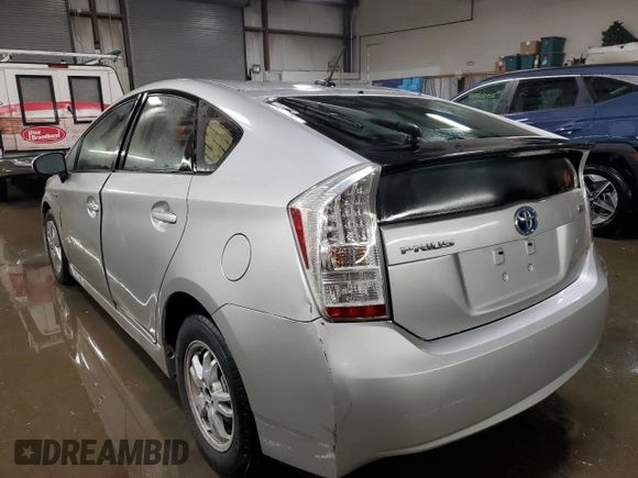 2010 Toyota Prius II with VIN JTDKN3DU4A5186736, listed as a Copart auction lot 88326495 with 13,539 mi miles and Salvage Title. Bid and sale history available at carsss.com. Image 2.