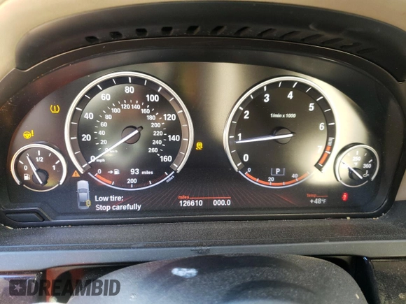 2009 BMW 7 Series 750i with VIN WBAKA83559CY33152, listed as a Copart auction lot 83770114 with 126,610 mi miles and Salvage title. Bid and sale history available at DreamBid. Image 9.