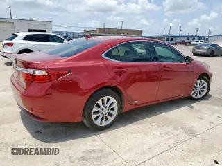 2013 Lexus ES 300h with VIN JTHBW1GGXD2021902, listed as a Copart auction lot 61484485 with 121,498 mi miles and Salvage title. Bid and sale history available at DreamBid. Image 3.