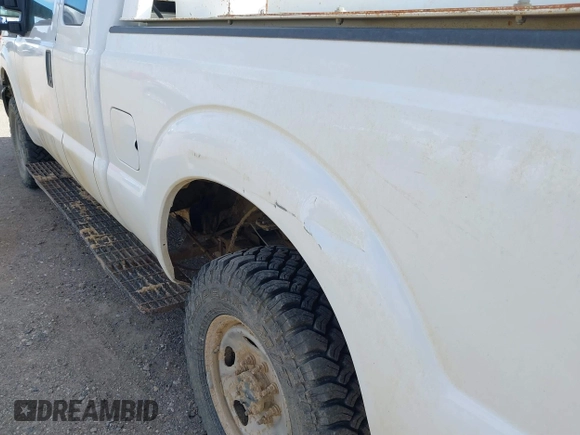 2016 Ford Super Duty F-250 SRW XLT with VIN 1FT7X2B62GEC44396, listed as a IAAI auction lot 40302095 with 154,762 mi miles. Bid and sale history available at carsss.com. Image 6.