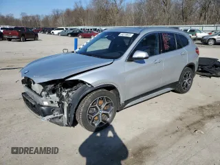 2019 BMW X1 xDrive28i with VIN WBXHT3C54K3H33971, listed as a Copart auction lot 44819833 with 55,877 mi miles. Bid and sale history available at carsss.com. Image 1.