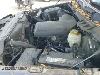 2017 Ram 1500 Big Horn z VIN 1C6RR6LG6HS799007, wystawiony jako IAAI lot #42249516 z przebiegiem 139 429 mil mil oraz . Historia ofert i sprzedaży dostępna na DreamBid. Obrazek 20.