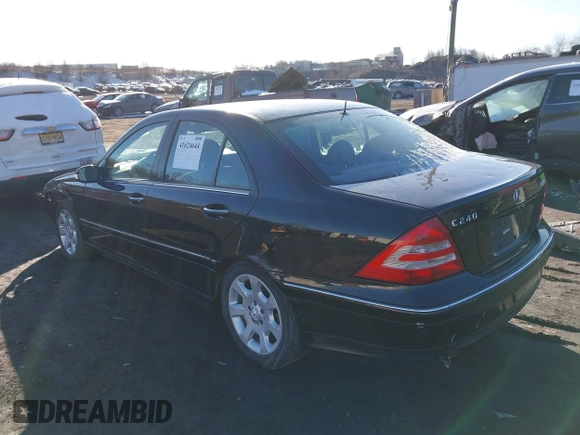 2005 Mercedes-Benz C 240 with VIN WDBRF81J65F649770, listed as a IAAI auction lot 41624644 with 185,722 mi miles and . Bid and sale history available at DreamBid. Image 3.