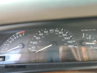 1997 Oldsmobile LSS z VIN 1G3HY52K9V4825297, wystawiony jako Copart lot #78541564 z przebiegiem Nie podano mil oraz Tytuł czysty. Historia ofert i sprzedaży dostępna na DreamBid. Obrazek 9.