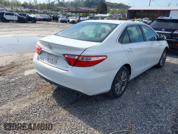 2017 Toyota Camry XLE with VIN 4T1BF1FK5HU806759, listed as a IAAI auction lot 42030394 with 82,603 mi miles and . Bid and sale history available at DreamBid. Image 4.
