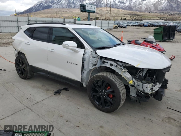 2020 Chevrolet Blazer RS z VIN 3GNKBKRSXLS723913, wystawiony jako Copart lot #49809805 z przebiegiem 51 820 mil mil oraz Szkoda całkowita • Salvage title. Historia ofert i sprzedaży dostępna na DreamBid. Obrazek 4.