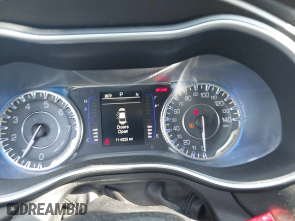 2015 Chrysler 200 Limited with VIN 1C3CCCAB8FN505273, listed as a IAAI auction lot 42589065 with 114,223 mi miles and . Bid and sale history available at DreamBid. Image 7.