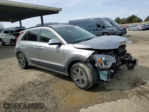 2023 Kia Niro EX with VIN KNDCR3LE3P5053638, listed as a Copart auction lot 49709135 with 18,645 mi miles and Salvage Title. Bid and sale history available at carsss.com. Image 11.