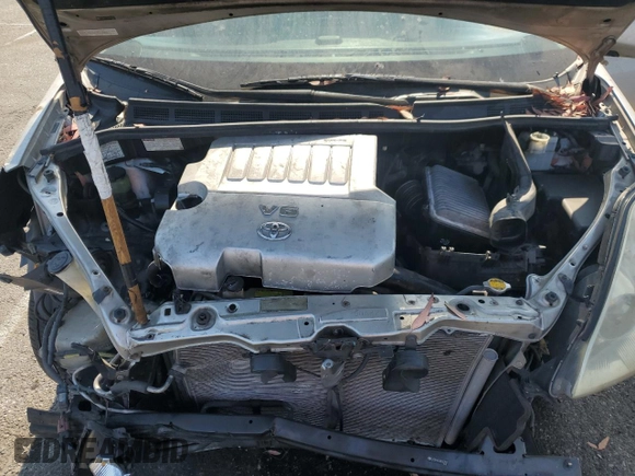 2010 Toyota Sienna XLE with VIN 5TDDK4CC8AS032007, listed as a Copart auction lot 65611495 with 299,904 mi miles and Salvage title. Bid and sale history available at DreamBid. Image 12.