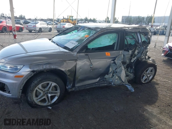 2018 Audi Q5 Premium with VIN WA1ANAFY7J2027138, listed as a IAAI auction lot 41494253 with Not Provided miles and . Bid and sale history available at DreamBid. Image 6.