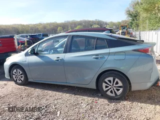 2016 Toyota Prius Four z VIN JTDKARFU6G3513668, wystawiony jako IAAI lot #42213059 z przebiegiem 44 973 mil mil oraz . Historia ofert i sprzedaży dostępna na DreamBid. Obrazek 14.