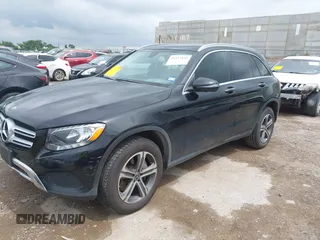 2019 Mercedes-Benz GLC 300 with VIN WDC0G4JB6KV185786, listed as a IAAI auction lot 42472450 with 86,561 mi miles and . Bid and sale history available at DreamBid. Image 2.