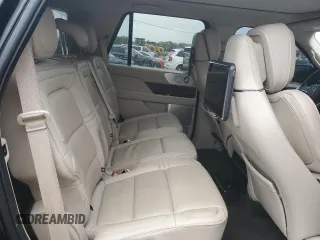 2018 Lincoln Navigator Reserve z VIN 5LMJJ2LT6JEL17927, wystawiony jako Copart lot #72738863 z przebiegiem 4 297 mil mil oraz . Historia ofert i sprzedaży dostępna na DreamBid. Obrazek 10.