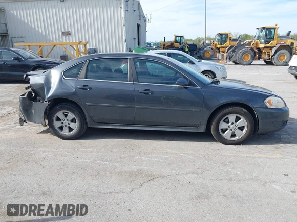 2011 Chevrolet Impala LT Fleet z VIN 2G1WG5EK3B1171029, wystawiony jako IAAI lot #42155270 z przebiegiem 242 297 mil mil oraz . Historia ofert i sprzedaży dostępna na DreamBid. Obrazek 13.