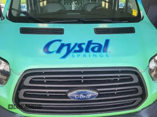 2018 Ford Transit z VIN 1FTYE1CM3JKB42289, wystawiony jako IAAI lot #42717396 z przebiegiem 88 406 mil mil oraz . Historia ofert i sprzedaży dostępna na DreamBid. Obrazek 24.