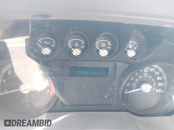 2016 Ford F-350 XL z VIN 1FTBF3A60GEC34101, wystawiony jako IAAI lot #42566706 z przebiegiem 75 188 mil mil oraz . Historia ofert i sprzedaży dostępna na DreamBid. Obrazek 7.