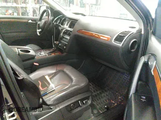 2014 Audi Q7 Premium Plus z VIN WA1LMAFE3ED013667, wystawiony jako IAAI lot #40940362 z przebiegiem 111 599 mil mil oraz . Historia ofert i sprzedaży dostępna na DreamBid. Obrazek 5.