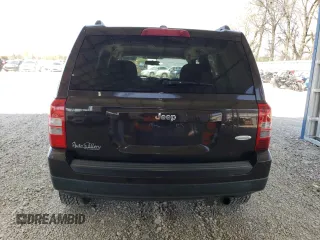 2014 Jeep Patriot High Altitude with VIN 1C4NJPFA2ED624667, listed as a Copart auction lot 52130375 with 198,806 mi miles and Salvage Title. Bid and sale history available at carsss.com. Image 6.