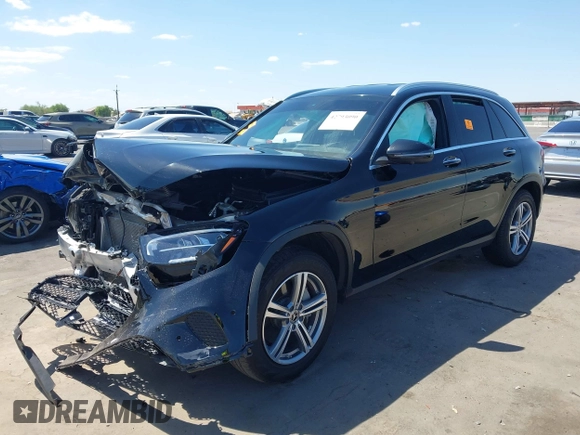 2021 Mercedes-Benz GLC 300 with VIN W1N0G8DB3MV296283, listed as a IAAI auction lot 42793090 with Not provided miles and . Bid and sale history available at DreamBid. Image 17.